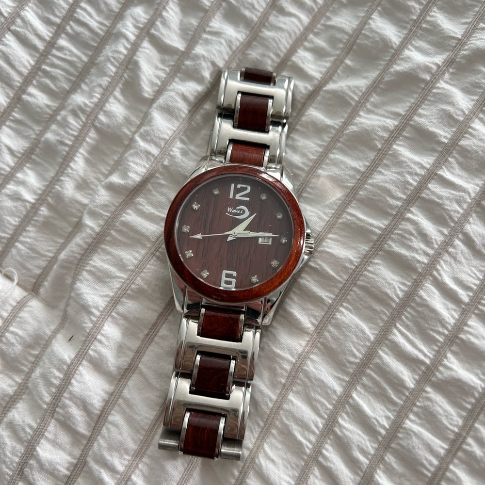 Waves Wood & Stainless Steel Women’s Watch